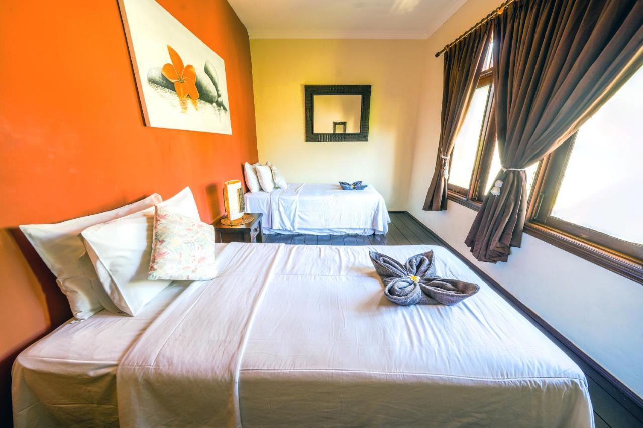 De Cinta Villa - Kuta - 5 Bedrooms - Heart Of Kuta 外观 照片