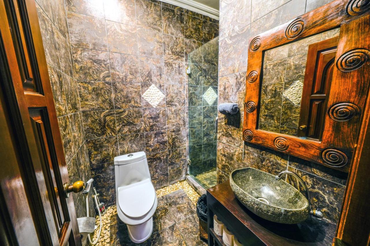 De Cinta Villa - Kuta - 5 Bedrooms - Heart Of Kuta 外观 照片