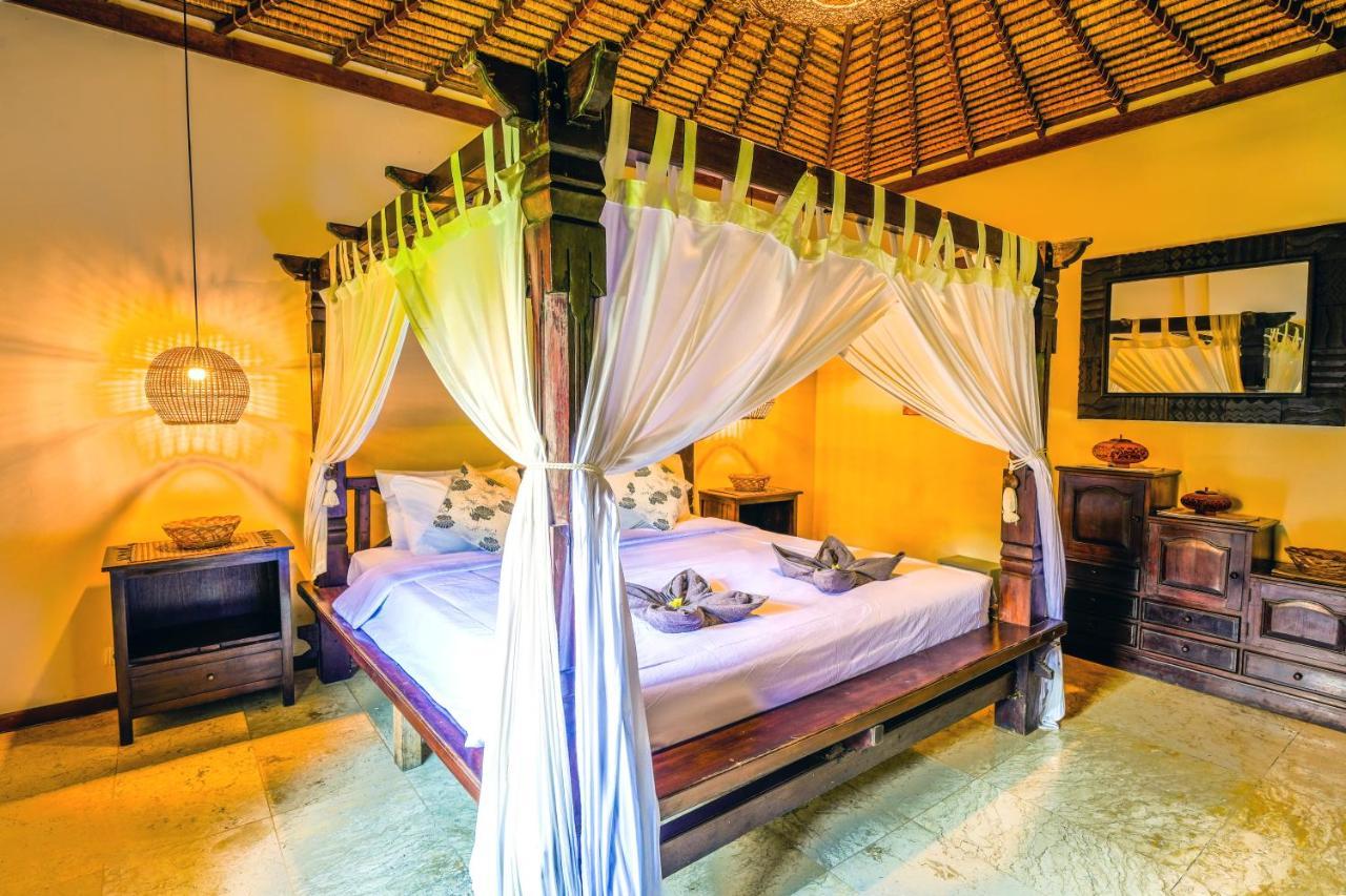 De Cinta Villa - Kuta - 5 Bedrooms - Heart Of Kuta 外观 照片