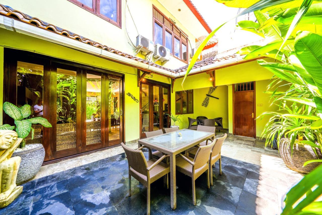 De Cinta Villa - Kuta - 5 Bedrooms - Heart Of Kuta 外观 照片